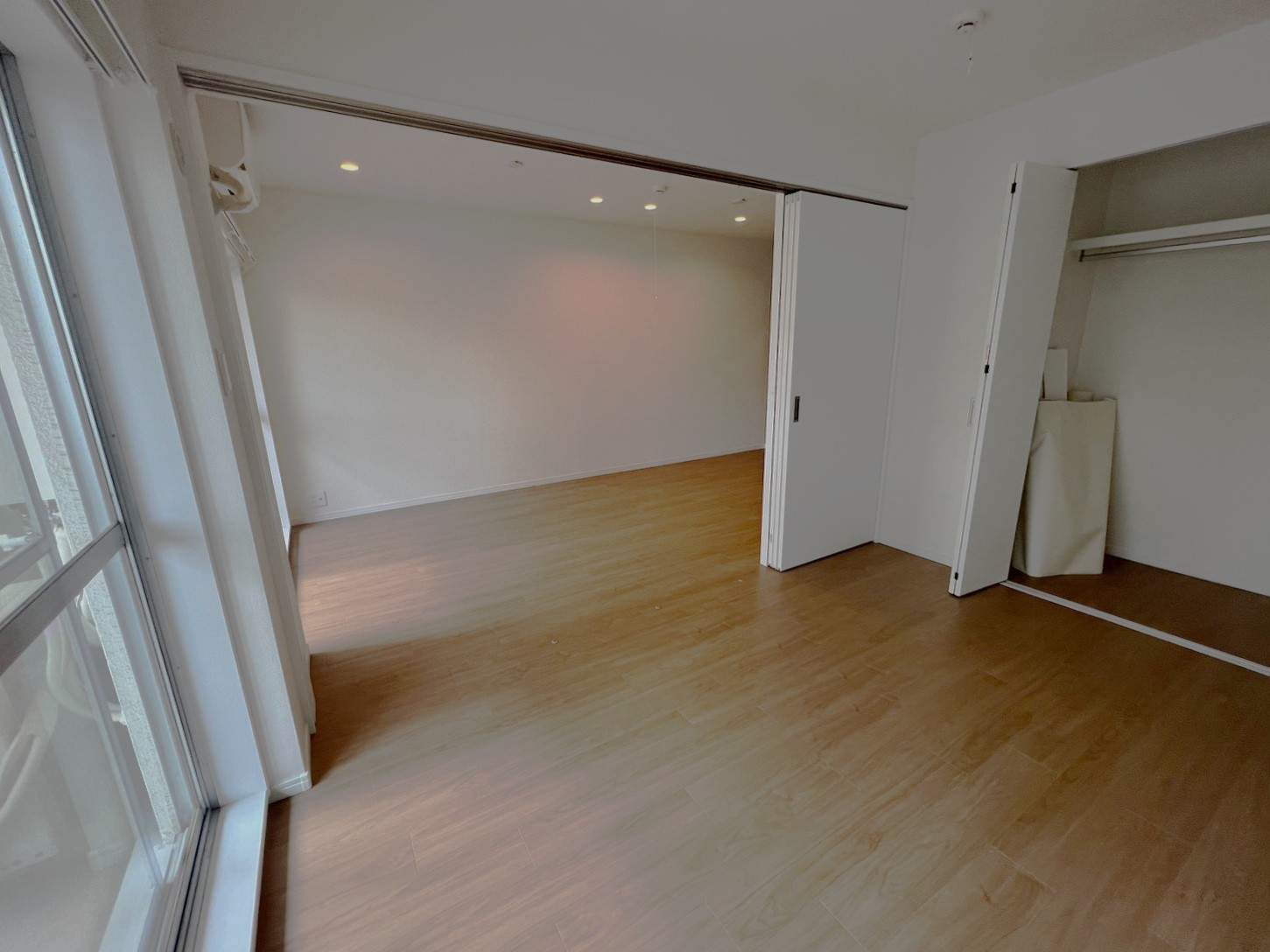 LINE_ALBUM_日商岩井本郷マンション603_230520_25